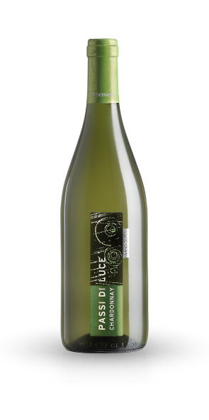 Cépage: Chardonnay 100%
Sol: composant d'argile alluviale
Zone Winery: Vénétie orientale
Classification du vin: IGT Veneto Orientale
Mode de culture: Guyot avec 6.000 pieds par hectare
Récolte: Entre la dernière semaine d'Août et la première semain